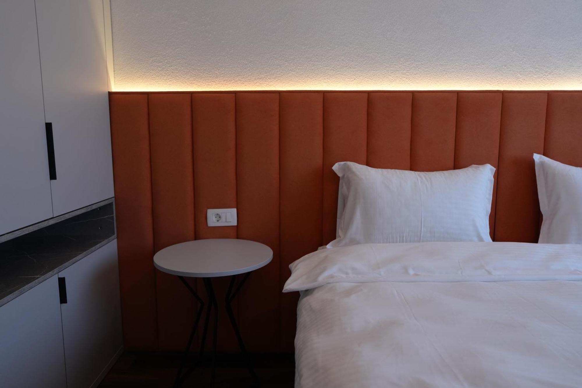 Biond Hotel Prizren Exterior foto